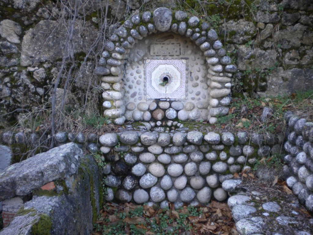 Fonte-das-Caldas-de-Manteigas Fonte-das-Caldas-de-Manteigas